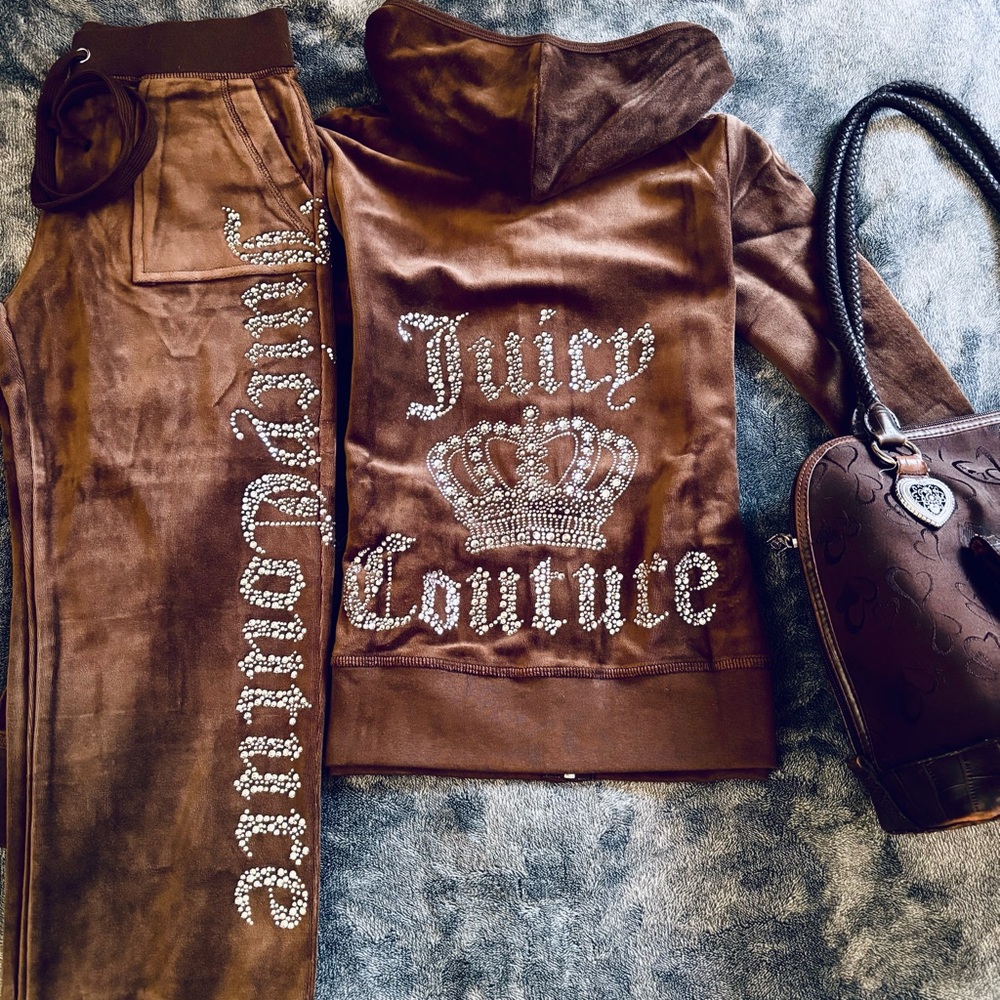 Brown juicy couture set